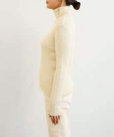 TOQUE 〈大草直子さんアドバイザー〉ベビーアルパカ×シルク ハイネックニット