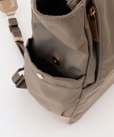 LA BAGAGERIE ツイルナイロン×エナメル リュックサック