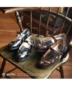 ing <ing>【ハリー・ポッターコラボレーション】刺繍モチーフメリージェーンパンプス