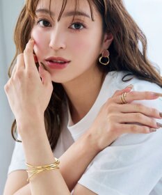 Tiaclasse ワイドクロスバングル