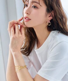 Tiaclasse ワイドクロスバングル