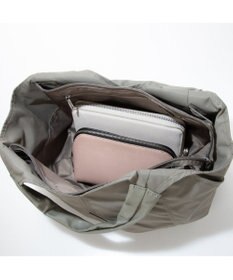 Y'SACCS リサイクルナイロン　ふんわりトート　Sサイズ