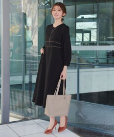 Tiaclasse L パイピングフレアワンピース