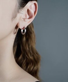 susui 【doughnut】フープピアス M (SVMAT)_片耳