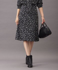 J.PRESS LADIES S 【洗える】ピーチサテン フラワープリント スカート