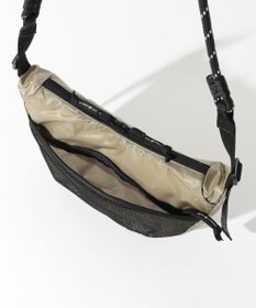 JOSEPH ABBOUD MOUNTAIN 【軽量/撥水】コーデュラナイロンリップ サコッシュ