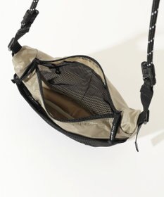 JOSEPH ABBOUD MOUNTAIN 【軽量/撥水】コーデュラナイロンリップ サコッシュ