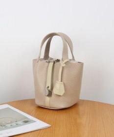 style code 【PADMA/パドマ】 キーチャーム付 本革ミニトートバッグ