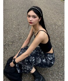 Green Parks モノトーンフラワータイトスカート