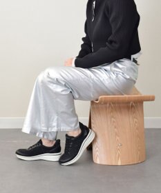 INTER-CHAUSSURES 【Tamaris】ラインストーンスニーカー