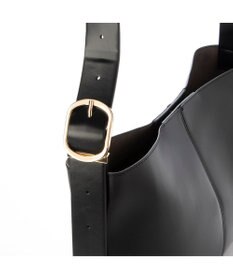 UNBILLION カシュカシュ cachecache / ベルト調節セミショルダーバッグ