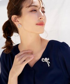 Tiaclasse 【金属アレルギー対応】ウェーブサークルピアス