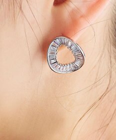 Tiaclasse 【金属アレルギー対応】ウェーブサークルピアス