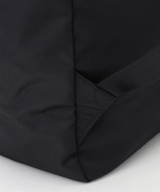 LA BAGAGERIE チャーム付き　ナイロンリュック