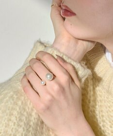 Phoebe 〈シリーズ累計販売10000点突破！〉≪TV番組着用商品≫Eye catchingパールリング