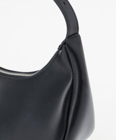 23区 【STORY7月号掲載】YAHKI SOFT W FACE ムーン バッグ