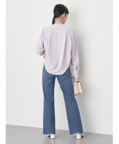 earth music&ecology ノーカラーフロントタックブラウス