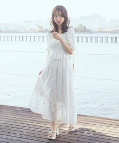 earth music&ecology 透かし花柄ブラウス