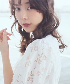 earth music&ecology 透かし花柄ブラウス