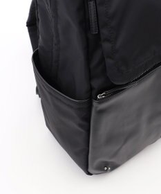 Y'SACCS NEWナイロン×レザーコンビシリーズ　前ポケットラージリュックサック