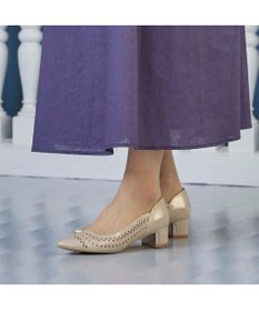 Riz raffinee <Riz raffinee>パンチングポインテッドトゥパンプス