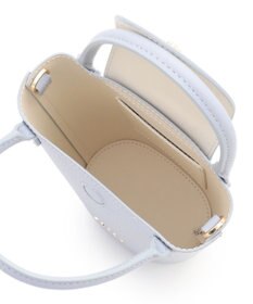 TOCCA 【八木アリサさん着用】PETAL SILHOUETTE LEATHER POCHETTE ポシェット