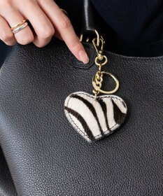 INTER-CHAUSSURES 【ANDREA CARDONE】ハート型レザーキーチャーム