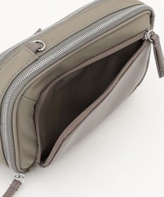 Y'SACCS ナイロン×リサイクルレザー　コンビマルチポシェット