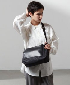 Y'SACCS ナイロン×リサイクルレザー　コンビマルチショルダー