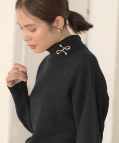 組曲 ウェーブラインブローチ