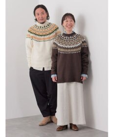 CRAFT STANDARD BOUTIQUE 【男女兼用】求心柄クルーネックニット