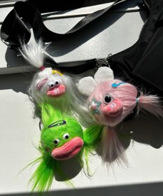 WEGO コギャルモンスターぬいキーホルダー