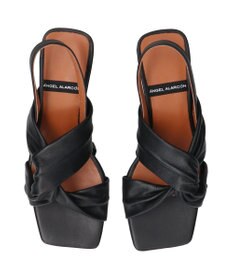 INTER-CHAUSSURES 【ANGEL ALARCON】スクエアトウクロスベルトサンダル