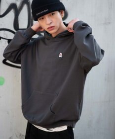 WEGO 【ユニセックス着用ITEM/SMLサイズ展開/裏起毛】ワンポイント刺繍プルパーカー