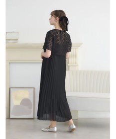 earth music&ecology ＳＥＴ２点　オーガンジー刺繍＋プリーツワンピース