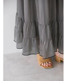 AMERICAN HOLIC 幾何学柄裾ティアードスカート