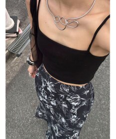 Green Parks モノトーンフラワータイトスカート