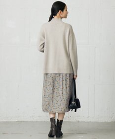 自由区 ウールカシミヤブレンドスパンコールハイネック ニット