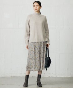 自由区 ウールカシミヤブレンドスパンコールハイネック ニット