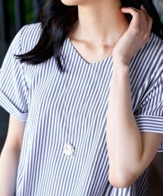 Tiaclasse 【洗える】体型カバーも叶うアシンメトリーストライプチュニックブラウス