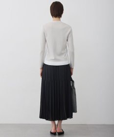 ICB L シンセティックフルニードル Vネックニット