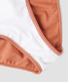 San-ai Resort（三愛水着楽園） 【SALE】ナチュラルだけどしっかり盛れる【ナチュラルアップブラ】Solidノンワイヤービキニ　7M・9M