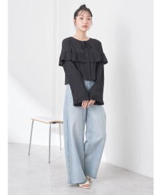 earth music&ecology フリル切替えショートブラウス