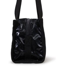 LeSportsac E/W SQUARE SHOULDER /ブラックシャイン