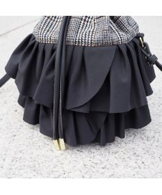 LA BAGAGERIE 【インスタグラマー chiyoさん×LA BAGAGERIE】フリルバケットバッグ