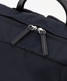 Y'SACCS NEWナイロン×レザーコンビシリーズ　前ポケットラージリュックサック
