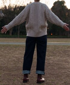 muuc 〈上質なカシミヤウール〉立体ケーブル編みプルオーバー〈しっとり柔らかい〉〈日本製〉〈オンオフ使えるきちんと感〉