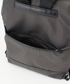 Y'SACCS ナイロン×リサイクルレザー　コンビマルチリュック