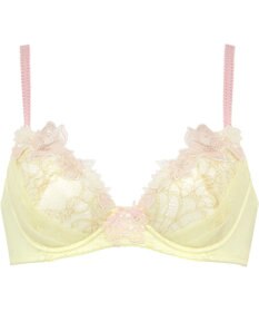 Wing Wing Lesiage　【2720シリーズ】ブラジャー　シアー感のあるラグジュアリーなデザイン　ウイング／ワコール　PB2720