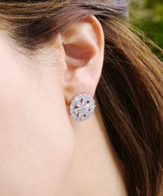 Tiaclasse リッチフラワーサークルピアス